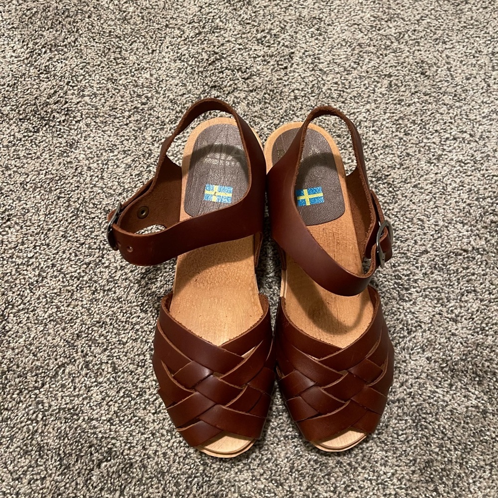 MIA Clogs - Size 6.5 (EUR 37)